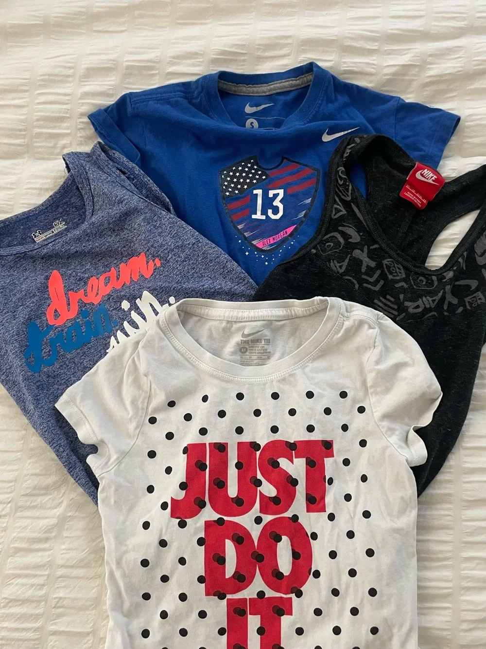 Nike Girls XS 6x Tee Bundle in White, Blue, Black, Heather Blue